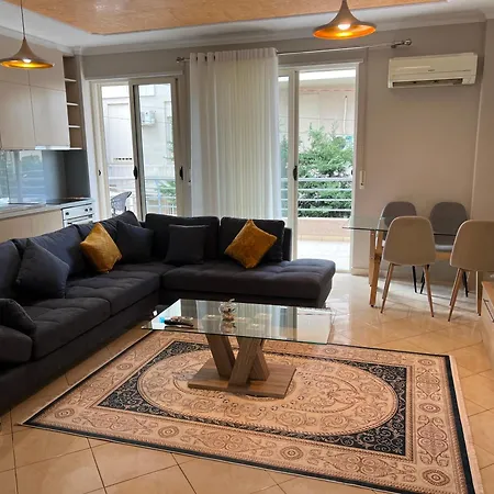 Lake View Parking Free Apartment *
